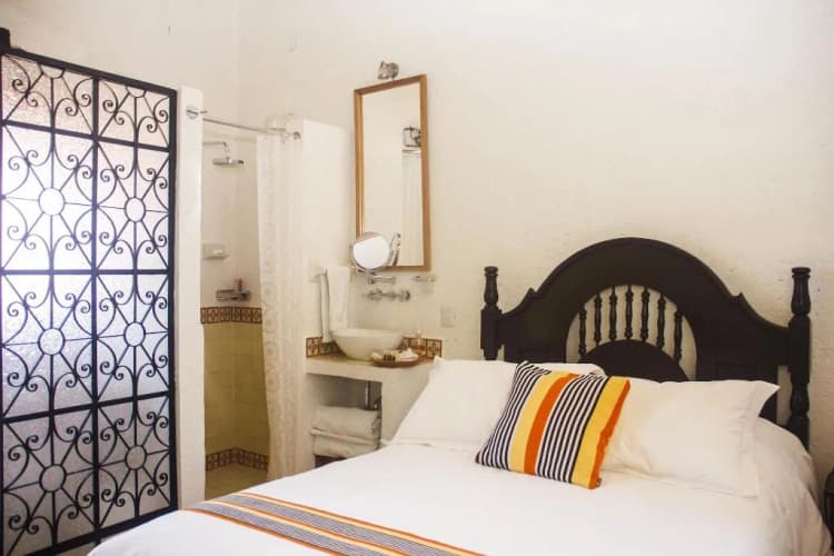 DOUBLE STANDARD Room, Casa de Zari B&B, Cancun Area