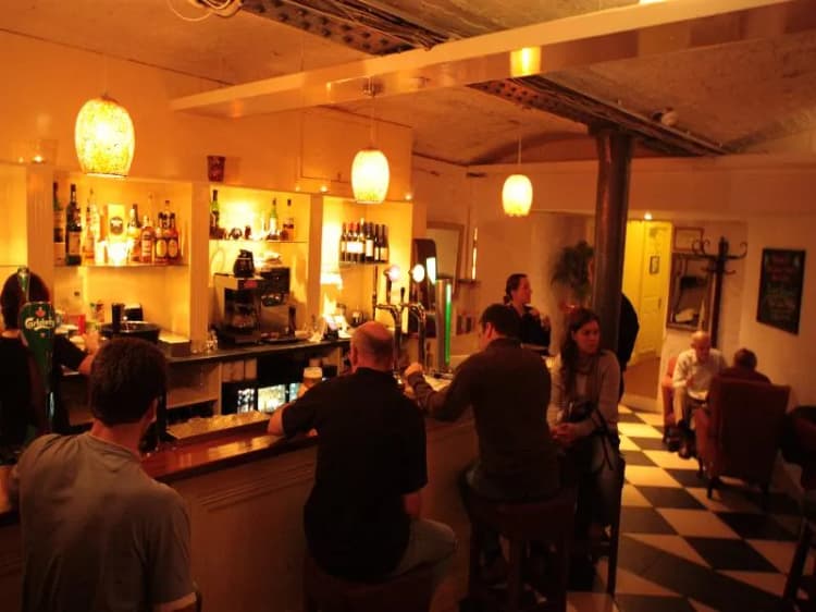 Bar, Castle Hotel, Dublin