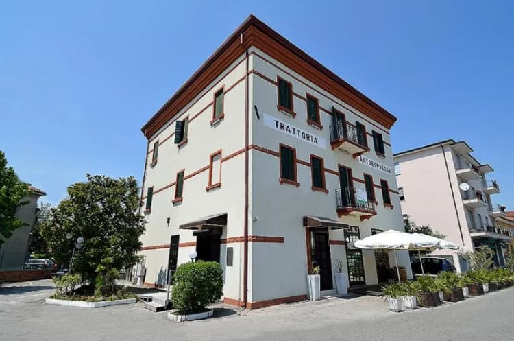 General view, Autoespresso, Venice