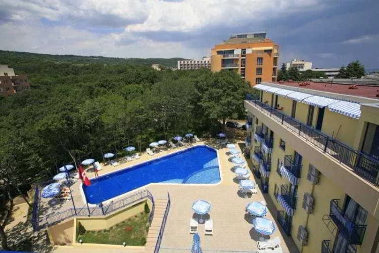General view, Blue Sky, Varna