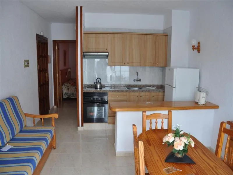 APARTMENT CAPACITY 4 Room, Las Floritas, Tenerife