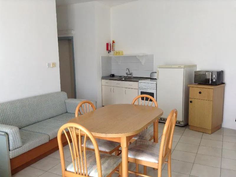 APARTMENT ONE BEDROOM Room, Porto del Sol, Malta