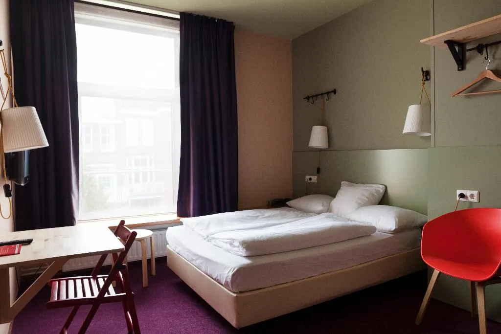 Double or Twin STANDARD Room, The Neighbours Magnolia, Amsterdam
