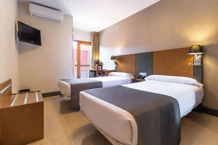 DOUBLE STANDARD Room, Regio, Costa De La Luz
