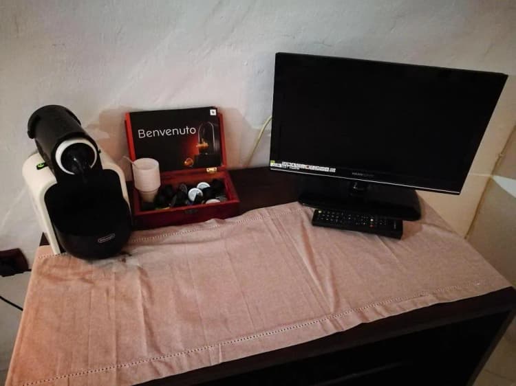 Room, B&B Domus Vinaria, Naples