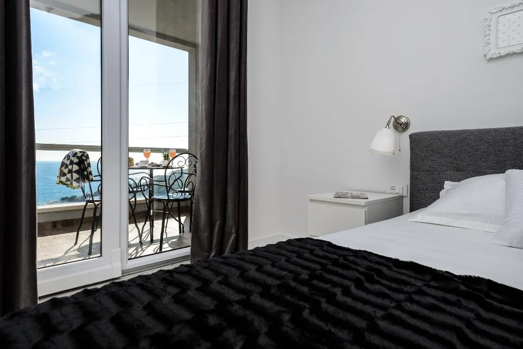 APARTMENT COMFORT SEA VIEW Room, Apartments Villa Capitano, Dubrovnik