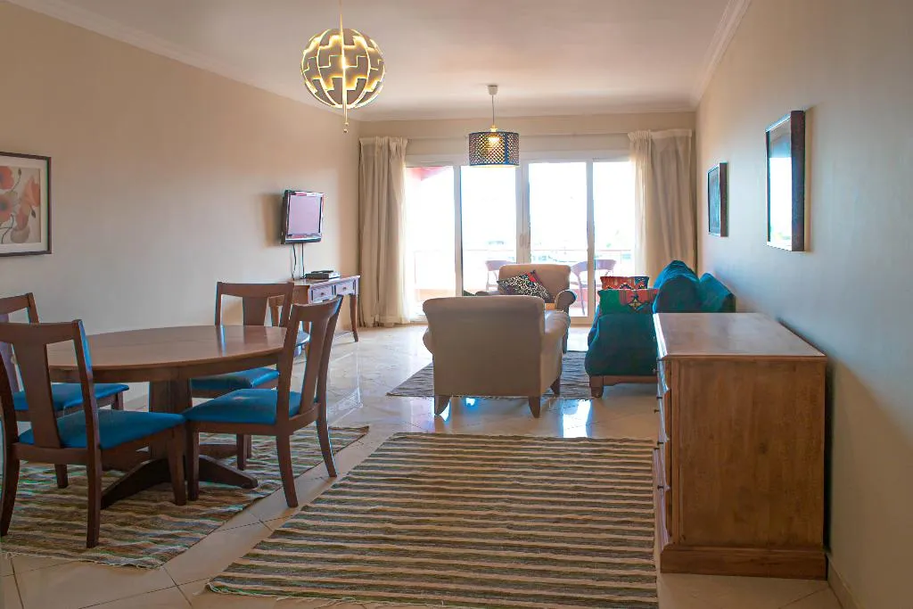 APARTMENT SEA VIEW TWO BEDROOMS Room, Hurghada Marina Apartments & Studios, Red Sea Riviera