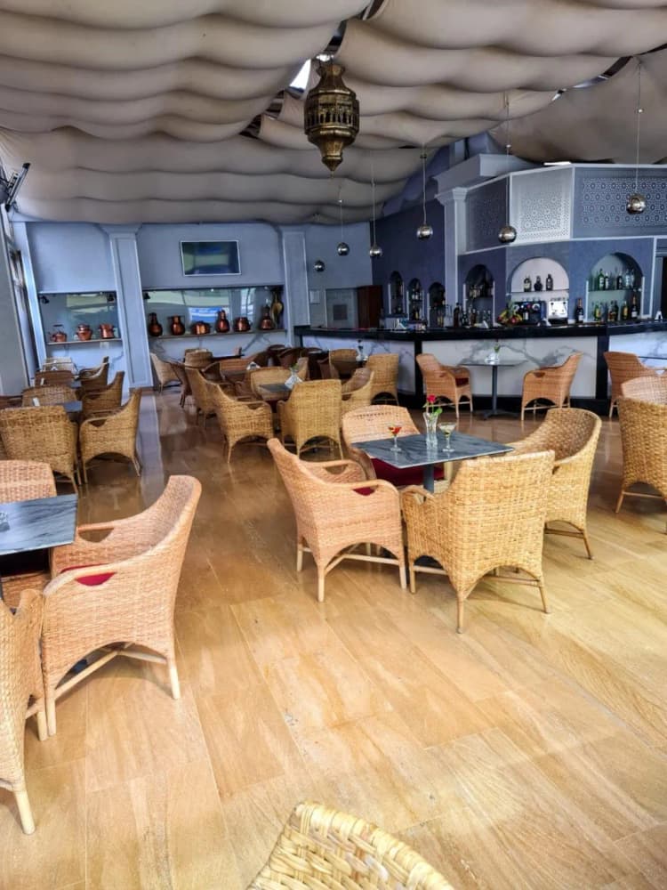 Bar, El Oumnia Puerto, Tangier