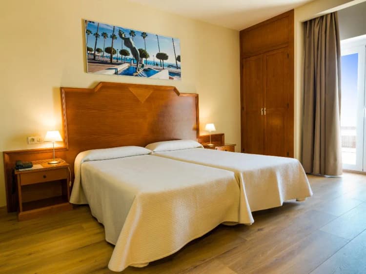 DOUBLE SINGLE USE STANDARD Room, Monarque El Rodeo, Costa Del Sol