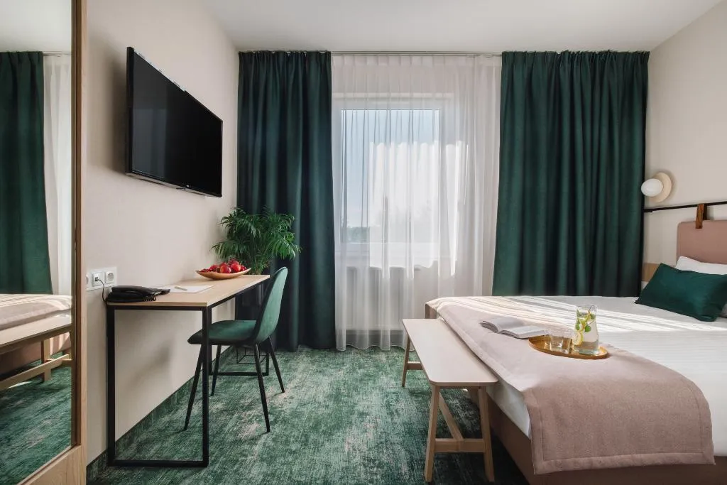 DOUBLE BASIC Room, Hi Hotel Gdansk Airport, Gdansk
