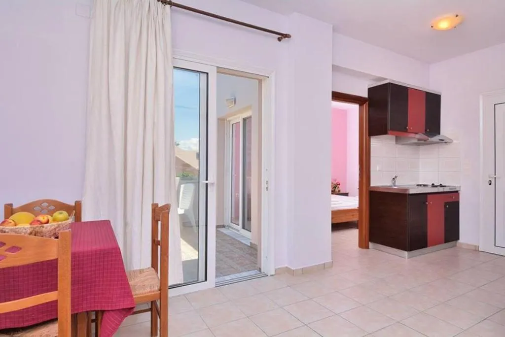 APARTMENT STANDARD Room, Michales Studios And Apartments, Crete