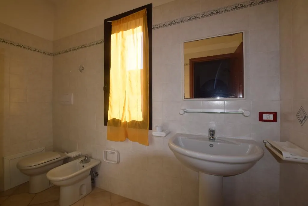 APARTMENT CAPACITY 4 Room, Residenza sul Mare, Cagliari
