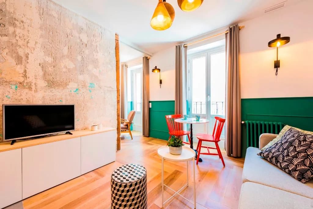 APARTMENT CLASSIC Room, Be Mate Gran Vía Suites, Madrid