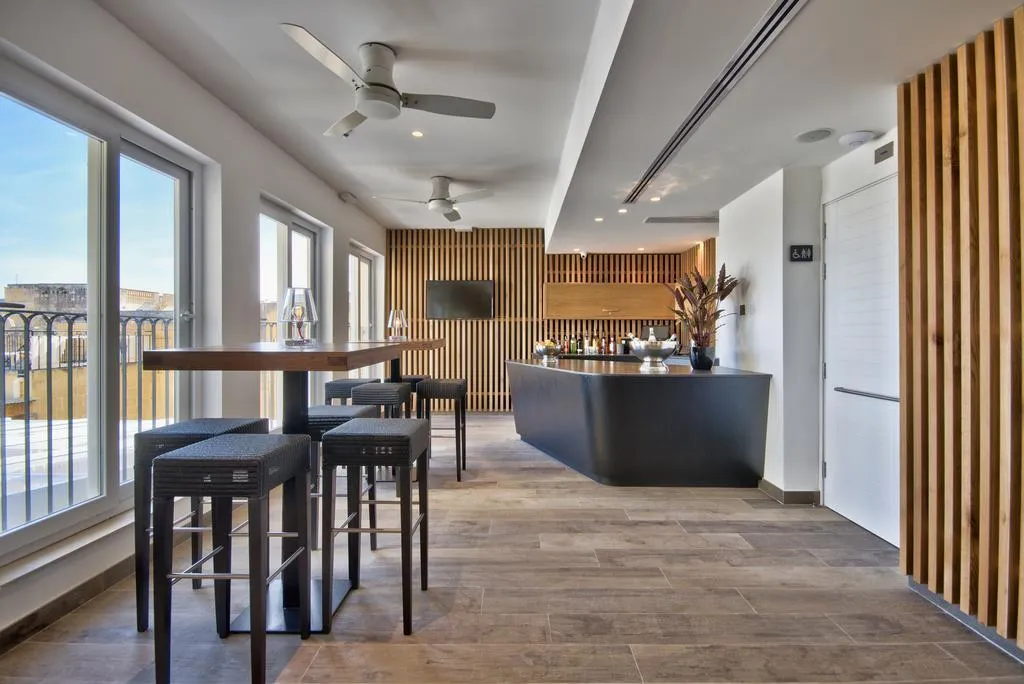 Bar, 66 Saint Paul’s & Spa, Malta