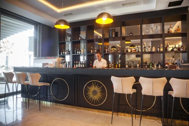 Bar, Premium Beach Hotel, Kavaje
