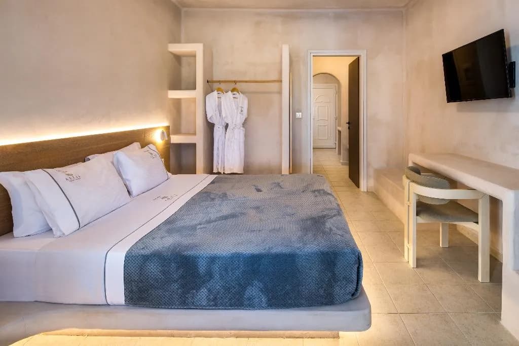 FAMILY ROOM SEA VIEW Room, Aelia Luxury Suites, Santorini