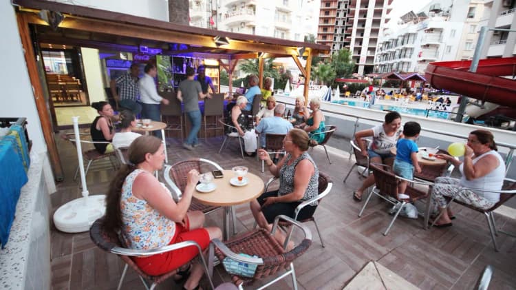 Bar, Delta, Bodrum