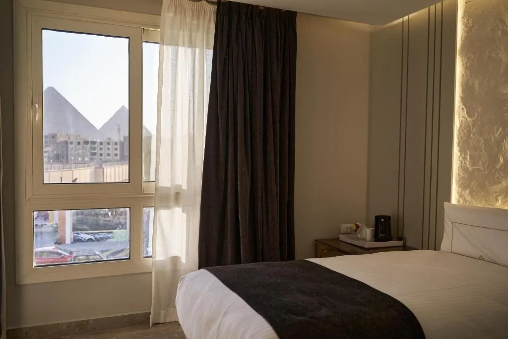 DOUBLE DELUXE Room, Pyramids Charm Hotel, Cairo