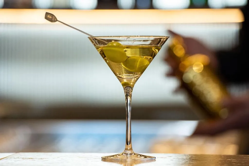 Bar, Gold Tower Lifestyle Hotel, Naples