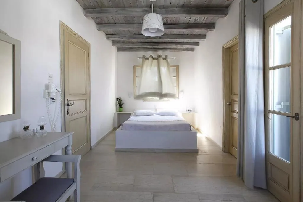 DOUBLE GARDEN VIEW Room, Olia Hotel, Mykonos