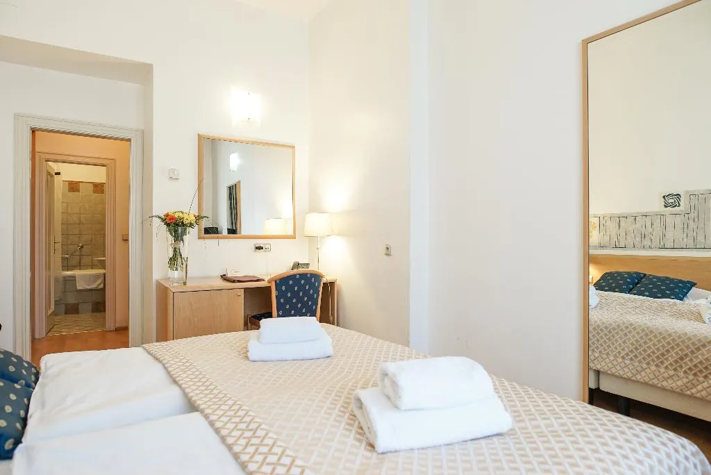 Double or Twin STANDARD Room, Hotel Tivoli Prague, Prague
