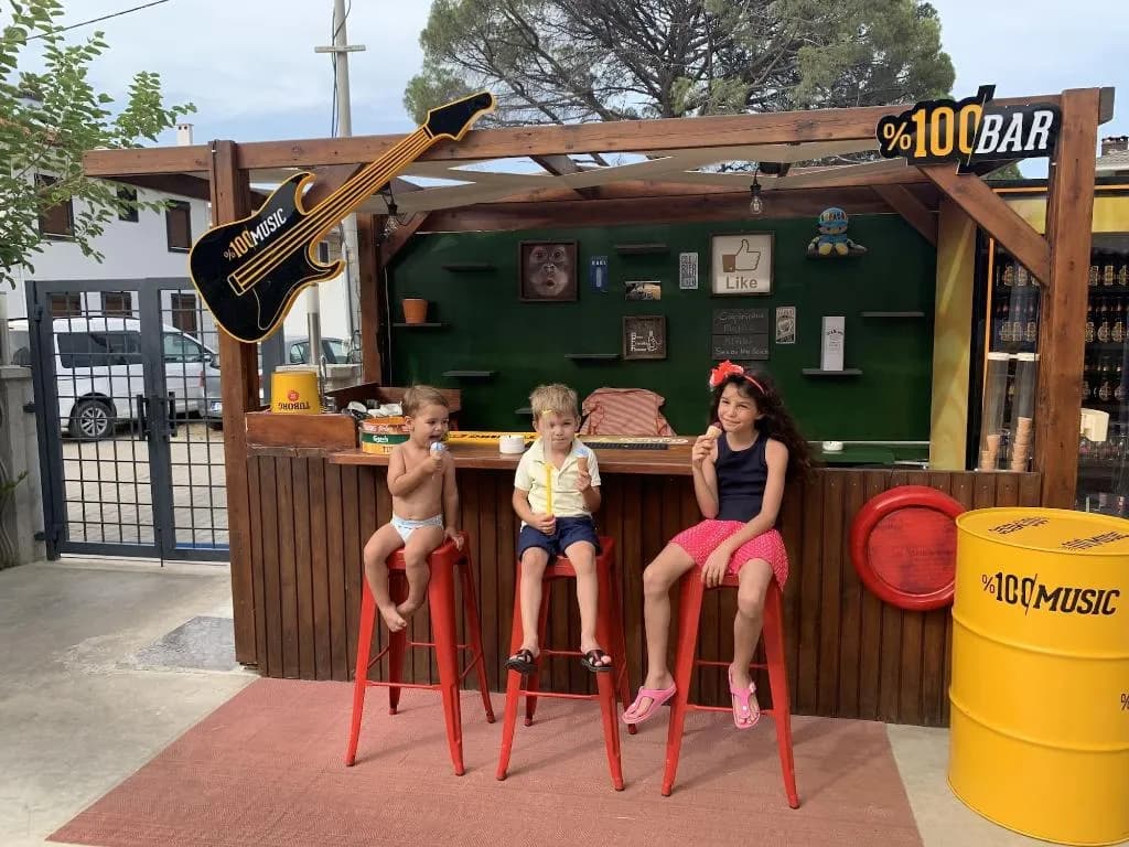 Beach, Kulup Laka 1969, Izmir