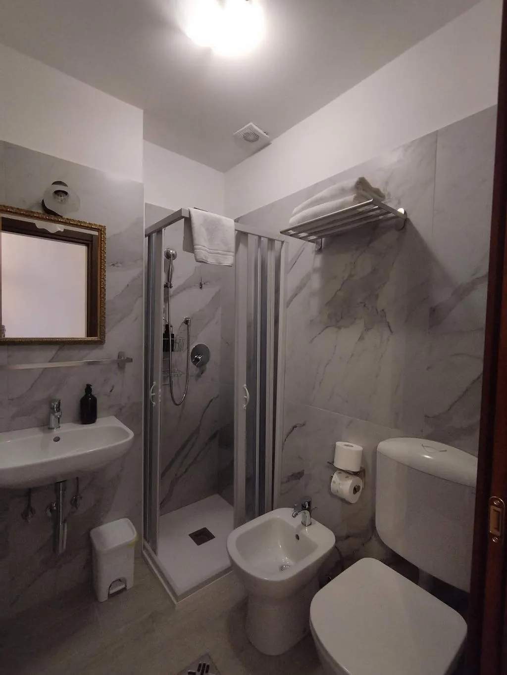 DOUBLE ECONOMY Room, Alloggi SS. Giovanni e Paolo, Venice
