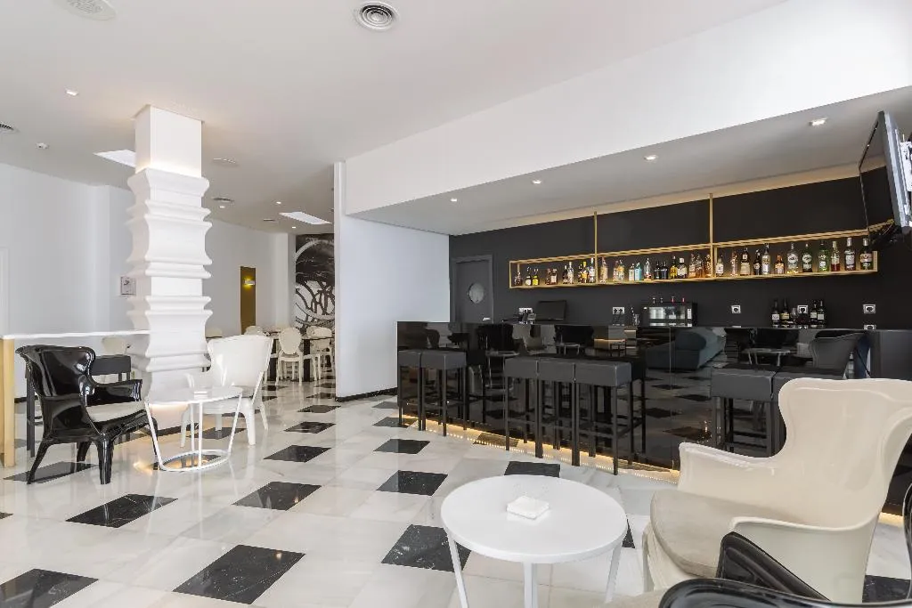 Bar, Monte Triana, Seville