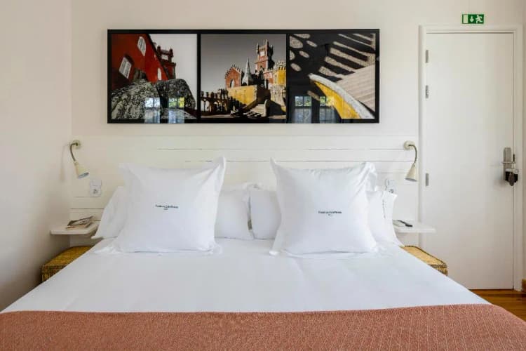 DOUBLE SUPERIOR WITH DOUBLE BED Room, Casa da Estefanea, Lisbon