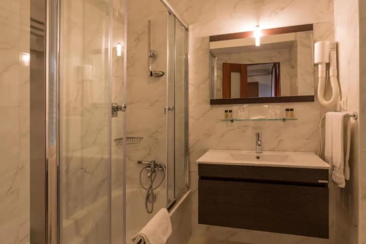 DOUBLE SUPERIOR Room, Pao de Acucar Hotel, Porto