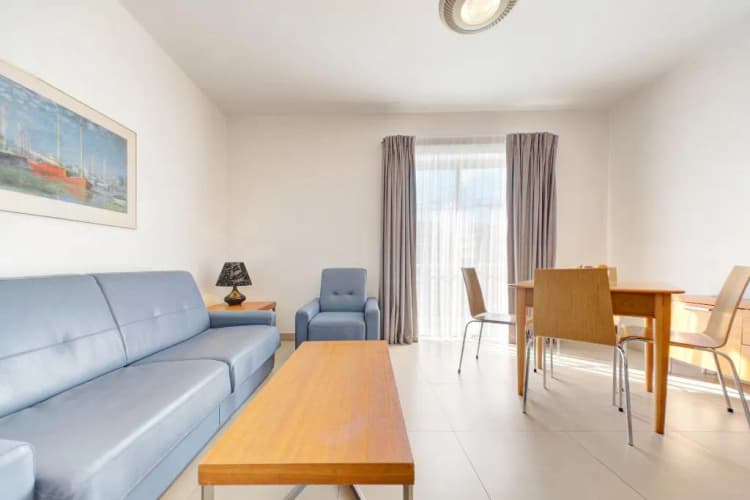 APARTMENT ONE BEDROOM Room, AX Sunny Coast, Malta