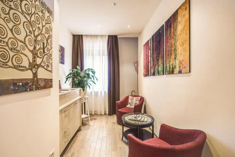 Lobby, House Garden, Rome