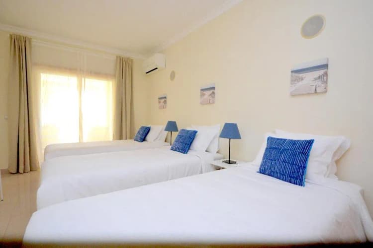 APARTMENT CAPACITY 4 Room, Millennium Plaza, Algarve