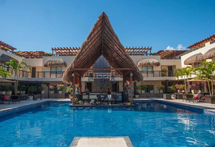 APARTMENT THREE BEDROOMS Room, La Divina By Aldea Thai, Playa Del Carmen