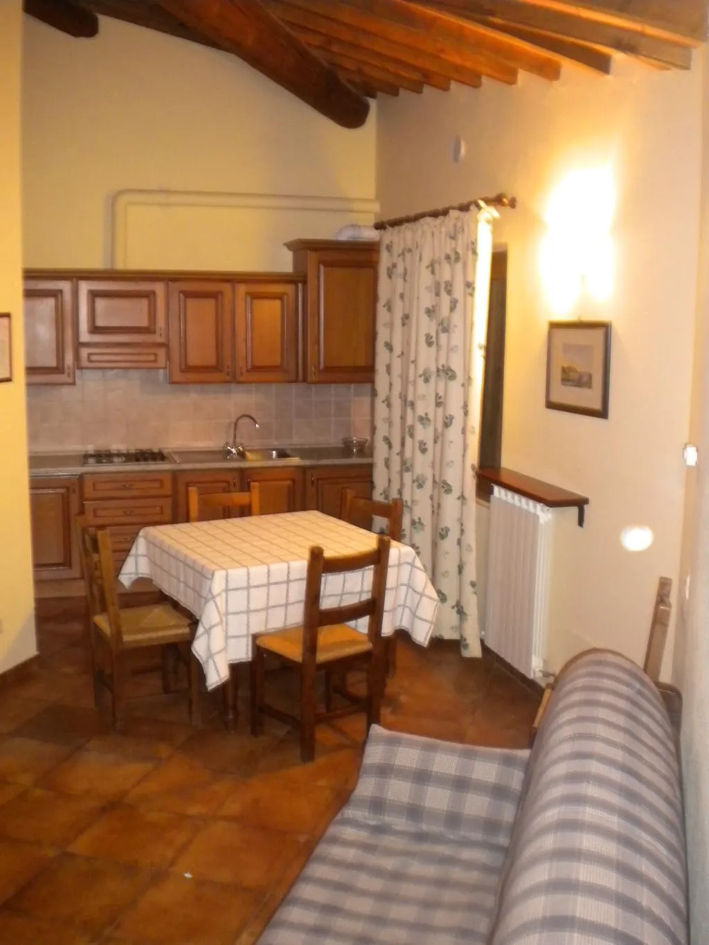 APARTMENT CAPACITY 4 ONE BEDROOM Room, Poggio Degli Olivi (Appartamenti), Perugia