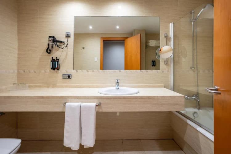DOUBLE SINGLE USE PREMIUM Room, Eurostars Atlantida, Tenerife