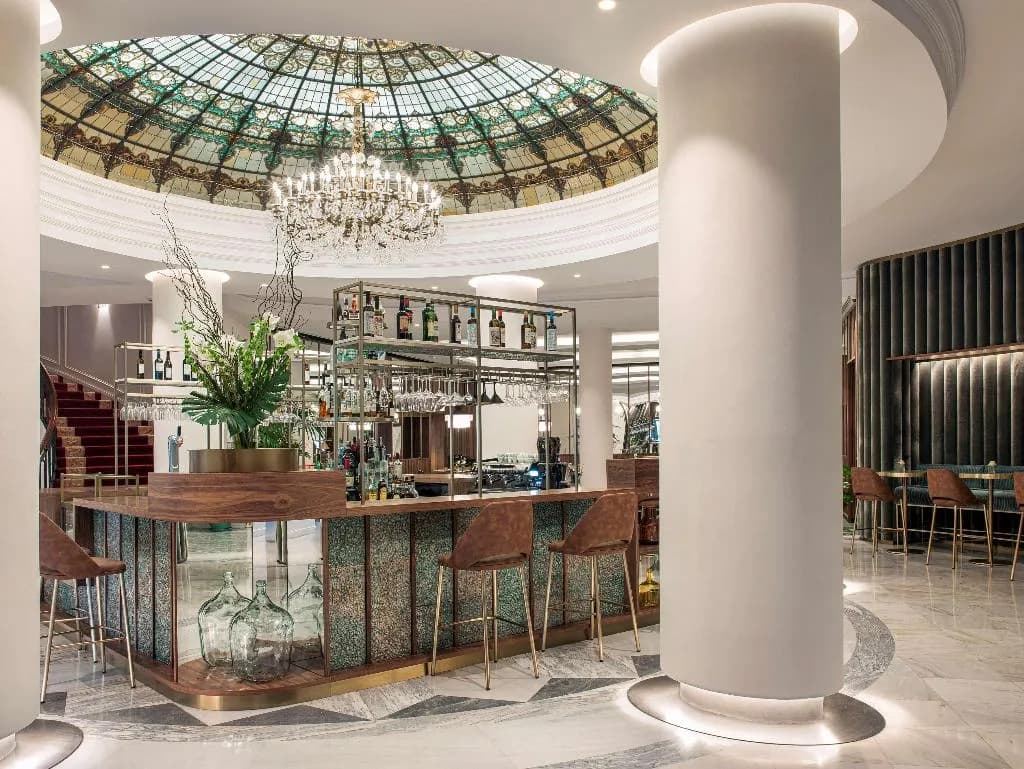 Bar, Hotel Colón Gran Meliá, Seville