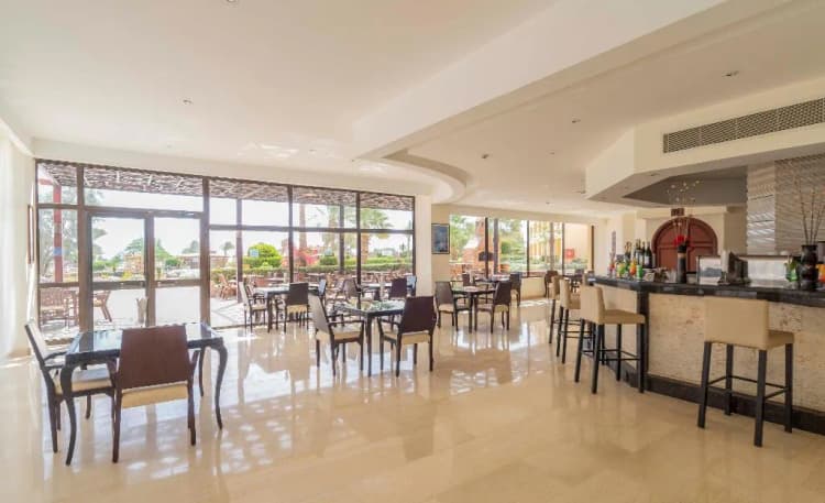 Bar, Blend Elphistone Resort, Red Sea Riviera