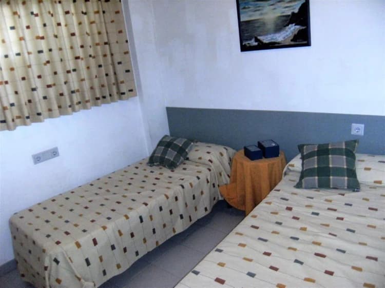 APARTMENT CAPACITY 5 TWO BEDROOMS Room, Illa Mar d'Or, Costa Brava