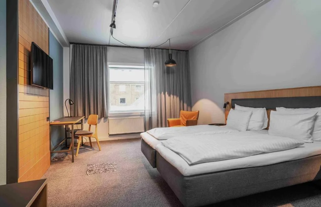 DOUBLE NON SMOKING Room, Thon Hotel Hoje Taastrup, Copenhagen