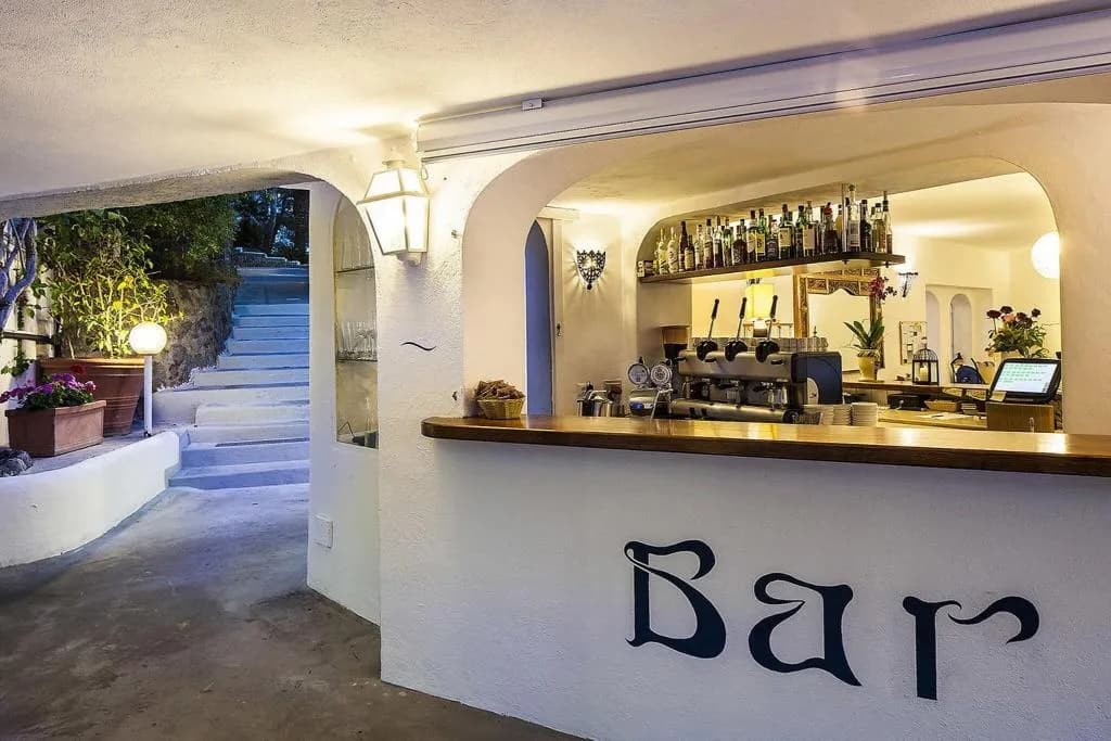 Bar, Apollon Club, Naples