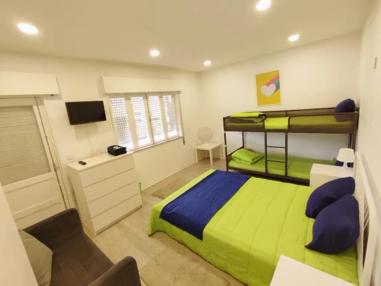 FAMILY ROOM STANDARD Room, Theorynomad Rooms Al Braga, Porto