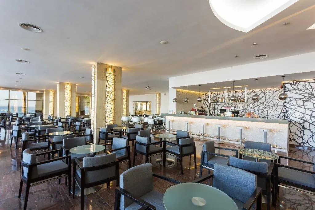 Bar, Sirenis Hotel Tres Carabelas & SPA, Ibiza