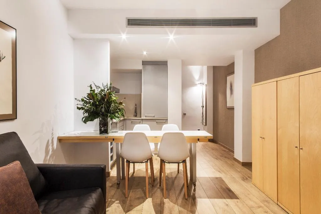 APARTMENT LUXURY Room, Barcelona Apartment Aramunt, Barcelona