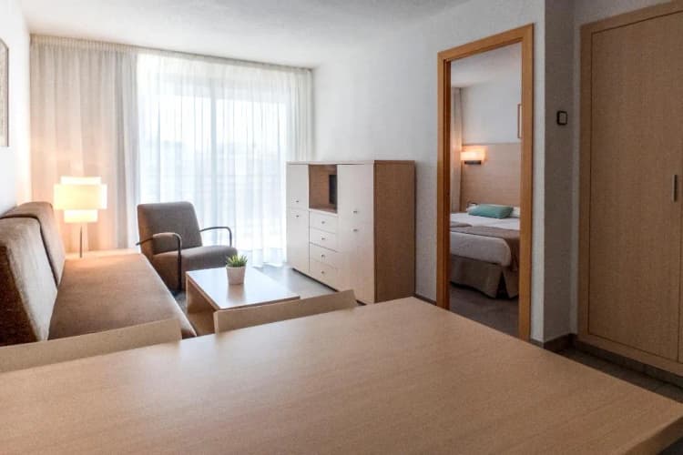 APARTMENT CAPACITY 4 Room, Cye Salou, Costa Dorada