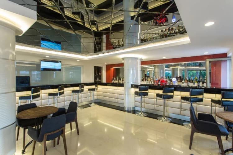 Bar, Falcon Hotel, Antalya