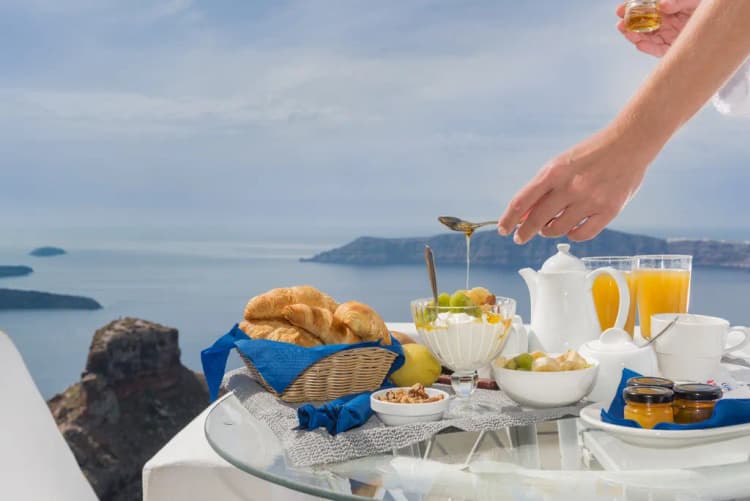 Bar, Iliovasilema Hotel & Suites, Santorini