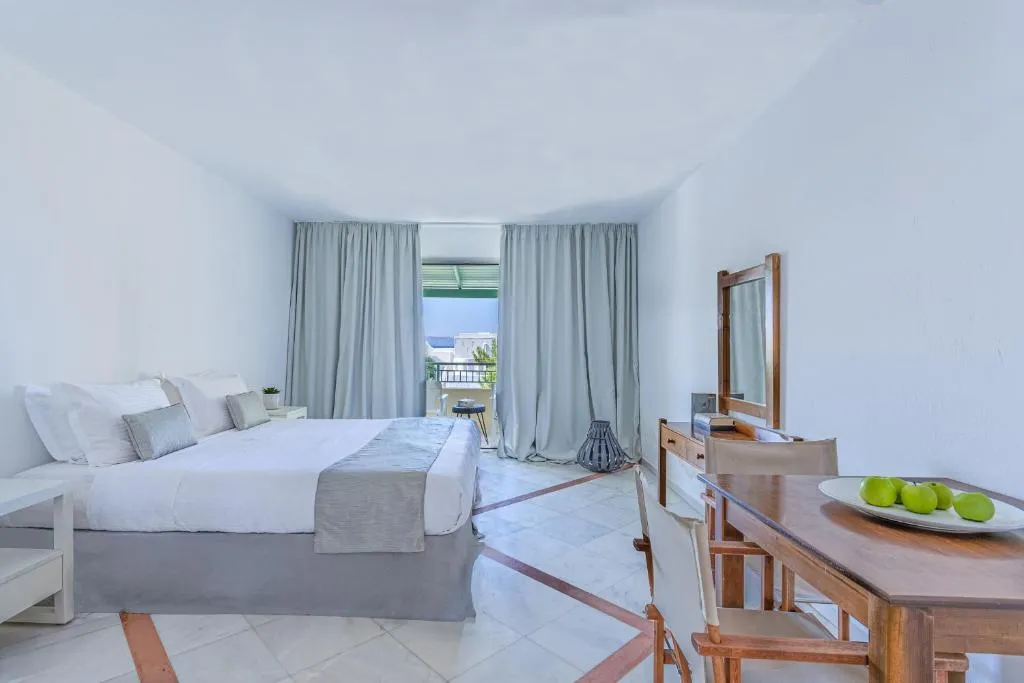 APARTMENT ONE BEDROOM Room, Knossos Beach Bungalows & Suites, Crete