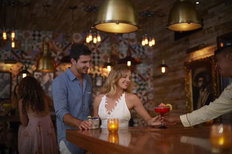Bar, The Fives Travelers At The Fives Beach By Ypj All, Playa Del Carmen