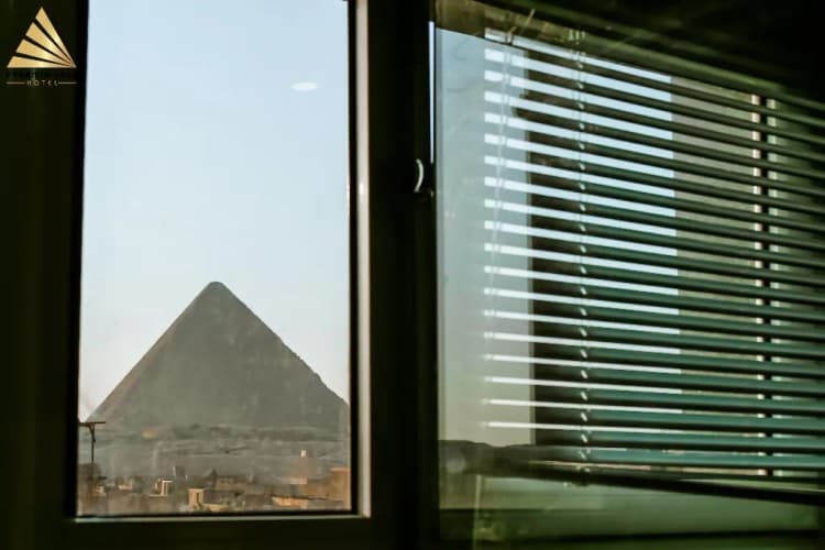 DOUBLE DELUXE ONE BED Room, Pyramid Edge Hotel & Exclusive Pyramids View Roof, Cairo